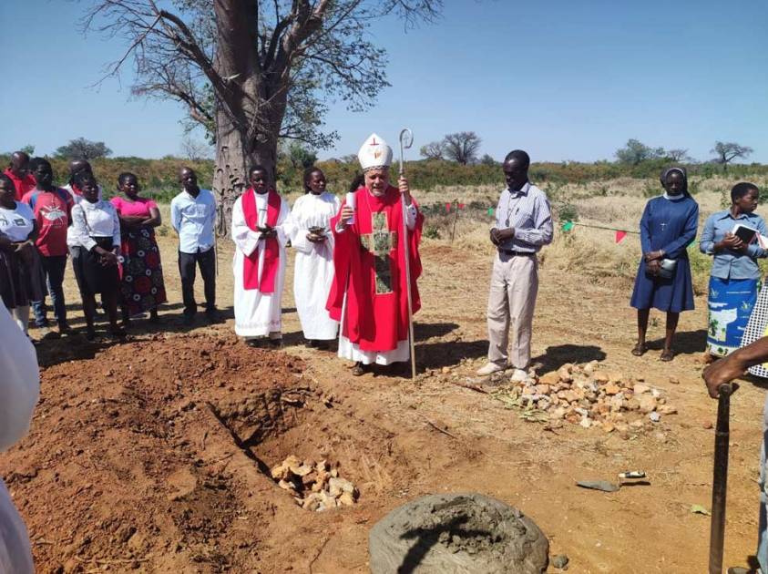 Visita Pastoral à Paróquia de matambo-Wiyriamu